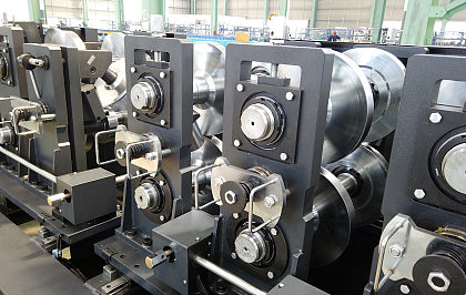 CZ 400 Purlin Machines