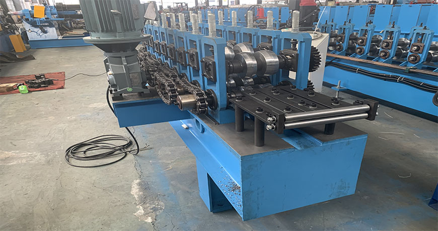 Fuga Roll Forming Machine