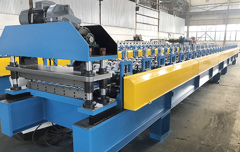 Roof Panel Roll Forming Machine